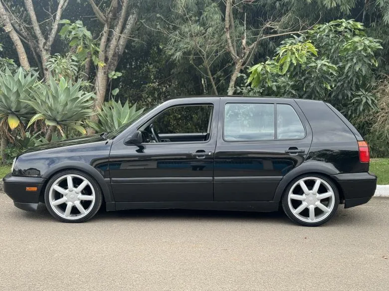 VW - VolksWagen - GOLF 1.8 GL COMPLETO