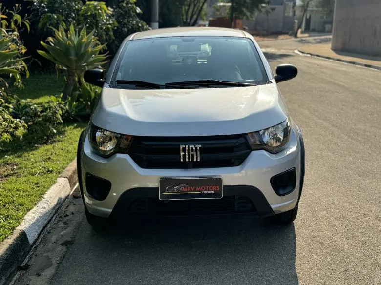 Fiat - MOBI 1.0 LIKE COMPLETO